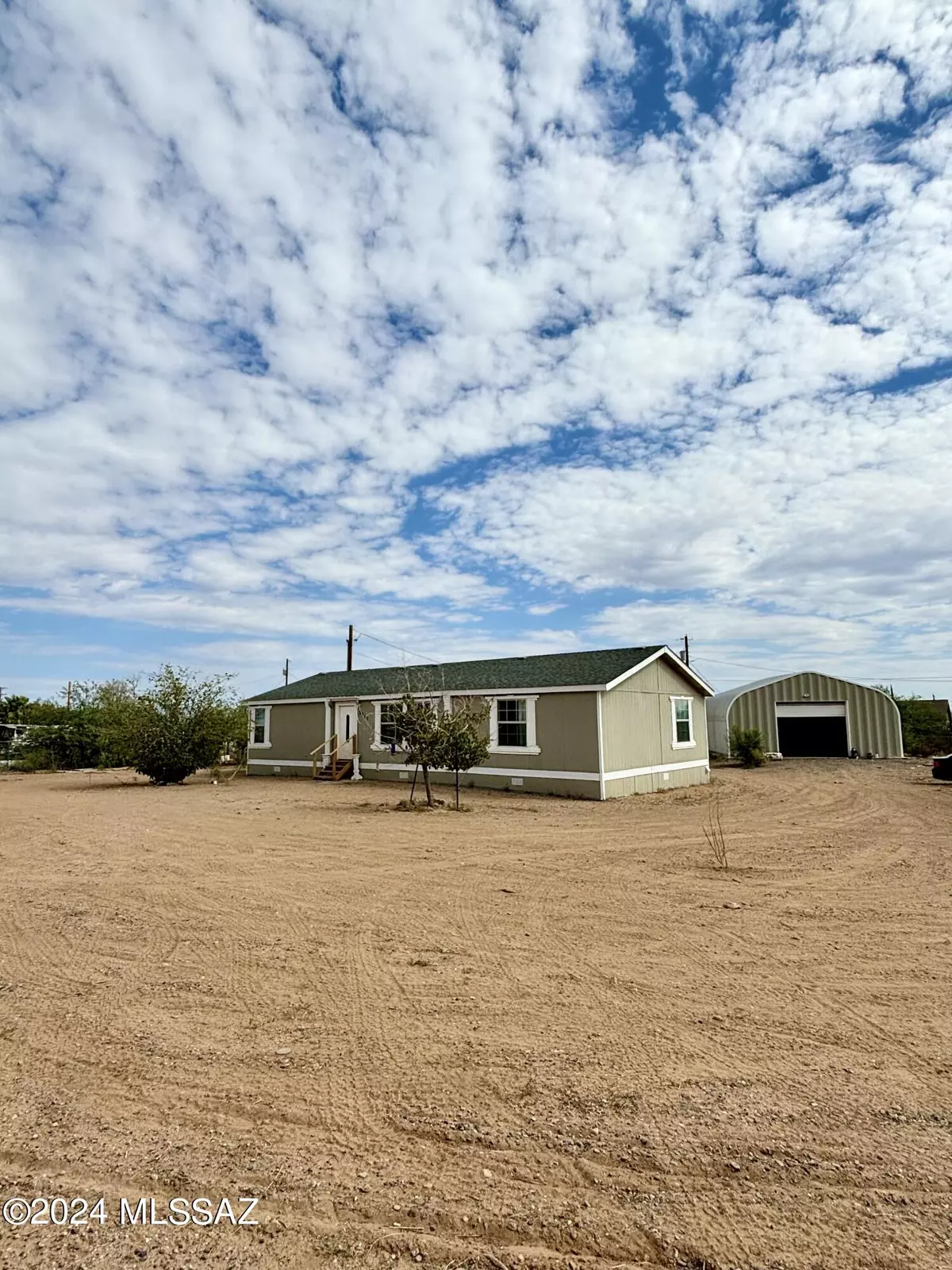 Safford, AZ 85546,8481 S Cheyenne Drive