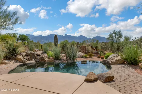 13953 N Stone Gate Place, Oro Valley, AZ 85755