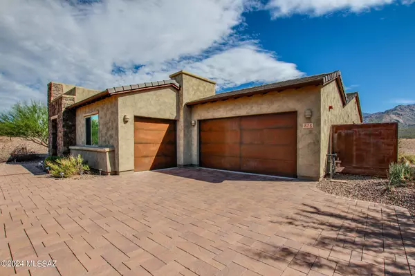 Oro Valley, AZ 85737,878 E Naranja Drive