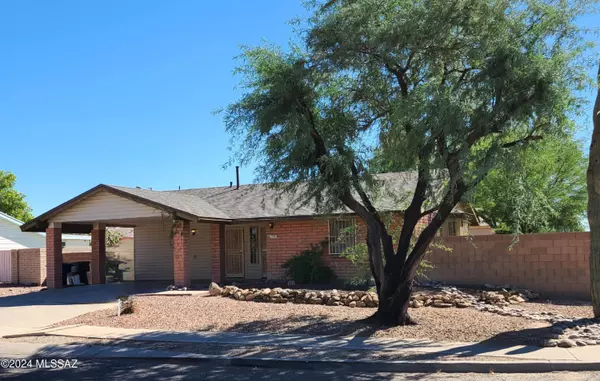 1781 W Newhall Drive, Tucson, AZ 85746