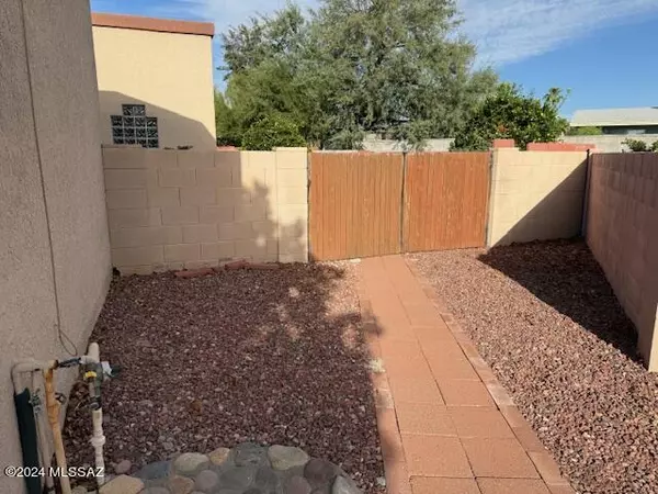 Tucson, AZ 85741,4010 W Gentle Place