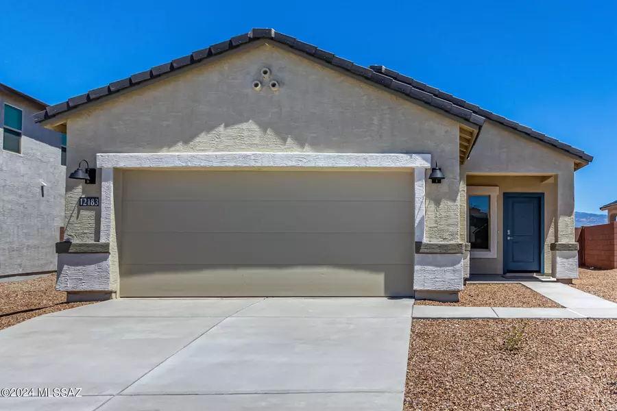 12052 E Patrcia Ann Drive, Vail, AZ 85641