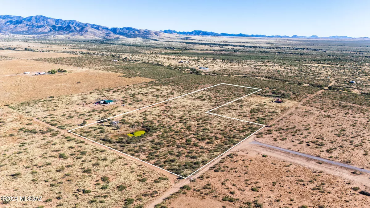 Pearce, AZ 85625,9629 E Broken Soldier Trail #-