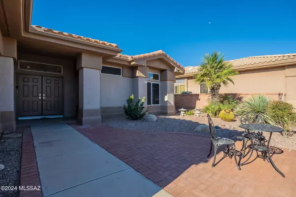 Oro Valley, AZ 85755,14733 N Silver Hawk Drive