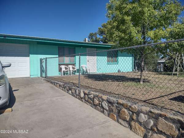 22 S Avenue A, San Manuel, AZ 85631