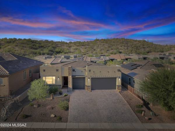 405 E Arizona Poppy Drive, Oro Valley, AZ 85755