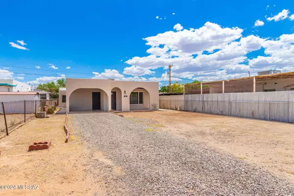 Tucson, AZ 85714,207 W Palmdale Street