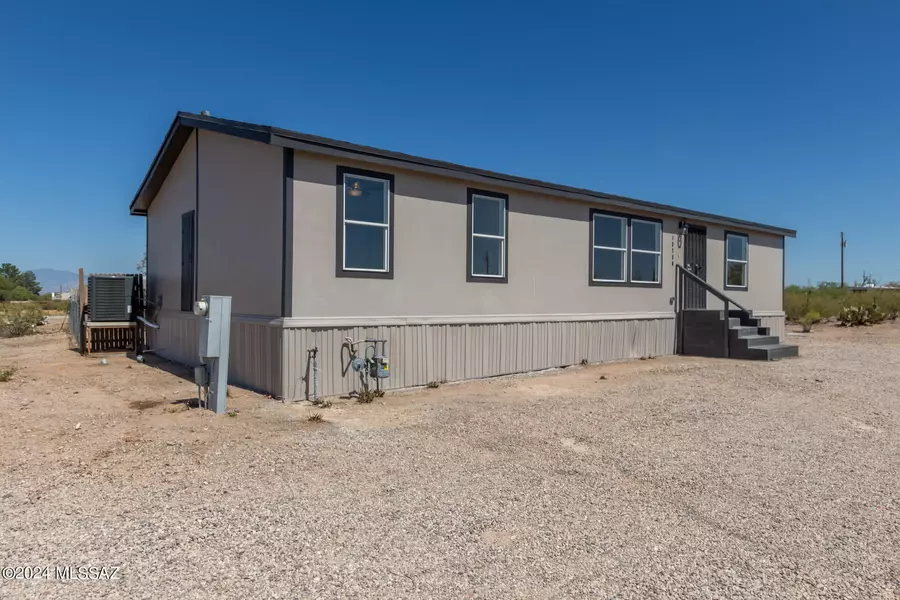 12730 N Luther Avenue, Marana, AZ 85653