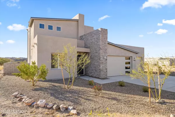 Vail, AZ 85641,9990 S Rolling Water Drive