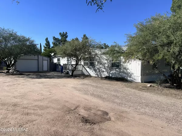 Benson, AZ 85602,566 N Cherokee Trail