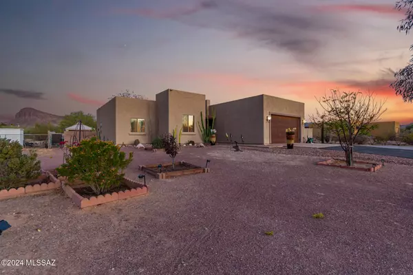 10926 W Anthony Drive, Tucson, AZ 85743