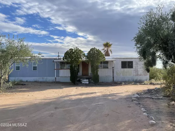 Tucson, AZ 85743,13227 W El Lobo Road