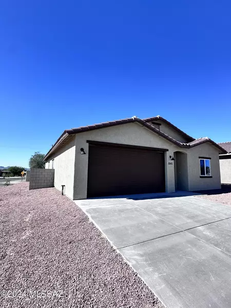 5915 N Placita Arroyo Plana, Tucson, AZ 85741