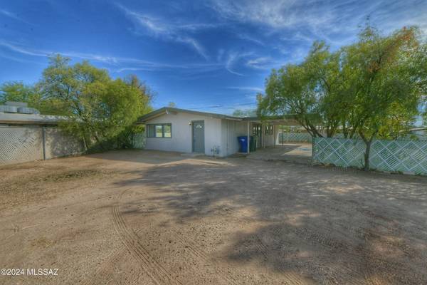 2114 E 32nd Street, Tucson, AZ 85713