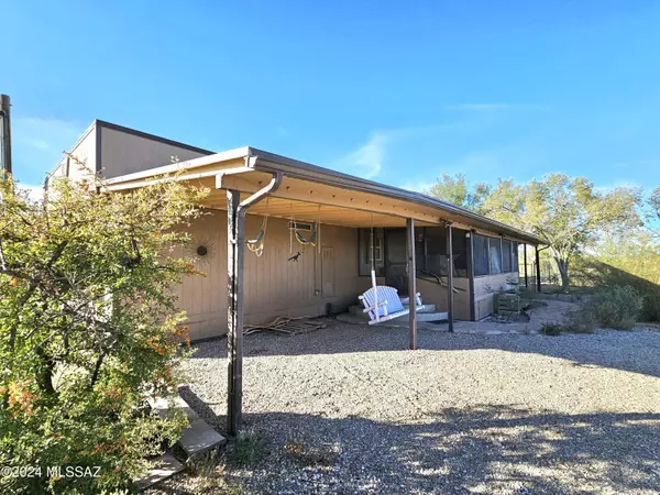 Cochise, AZ 85606,3069 N Easy Street