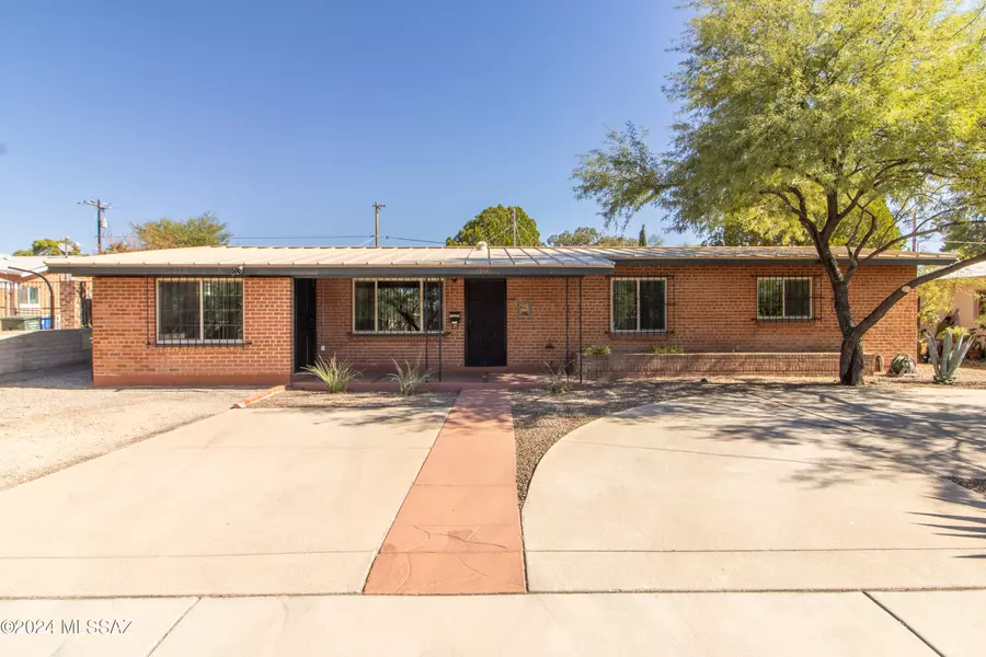 1912 N Campbell Avenue, Tucson, AZ 85719