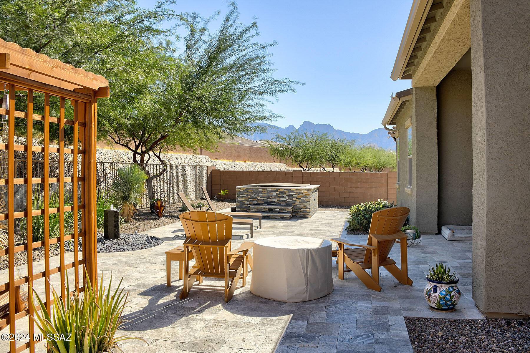 13490 N Fiesta Flower Drive, Oro Valley, AZ 85755