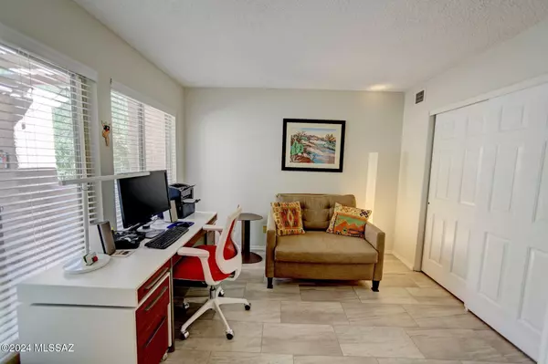 Tucson, AZ 85718,7601 N Calle Sin Envidia  #47