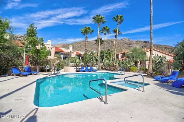 Tucson, AZ 85718,7601 N Calle Sin Envidia #47