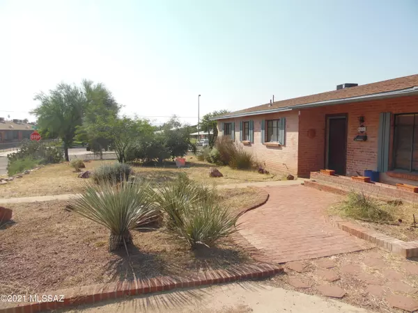 Tucson, AZ 85711,4105 E 6Th Street