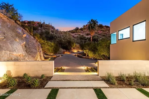 Tucson, AZ 85718,3569 E Secret Canyon Place