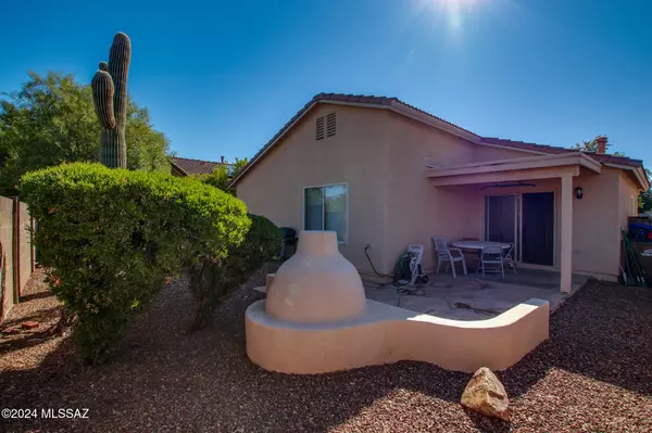 Tucson, AZ 85704,566 W Tara Danette Drive