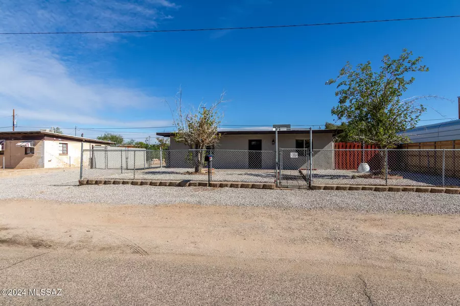 6717 S Melody Avenue, Tucson, AZ 85756