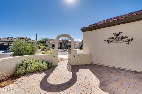 Green Valley, AZ 85614,749 N Skywalker Place