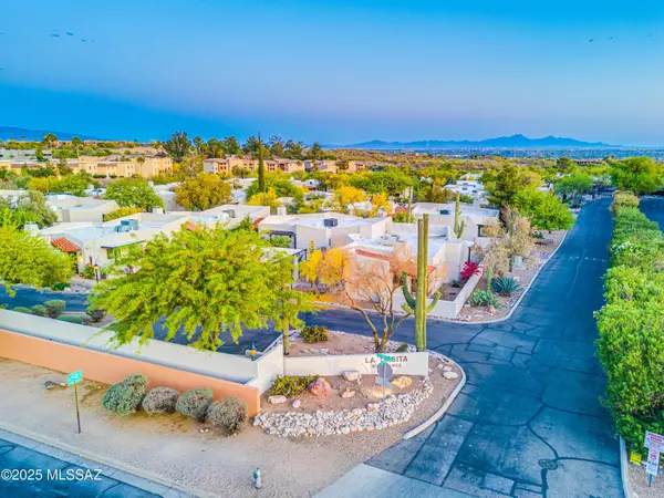 Tucson, AZ 85718,5578 N La Casita Drive