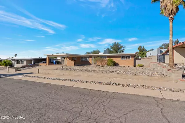 9121 E 38th Street, Tucson, AZ 85730