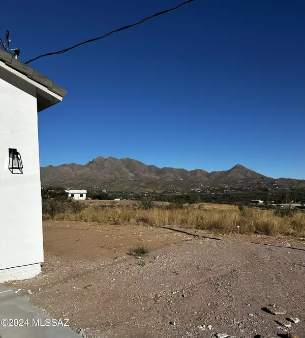 Rio Rico, AZ 85648,582 Alcanfor Court