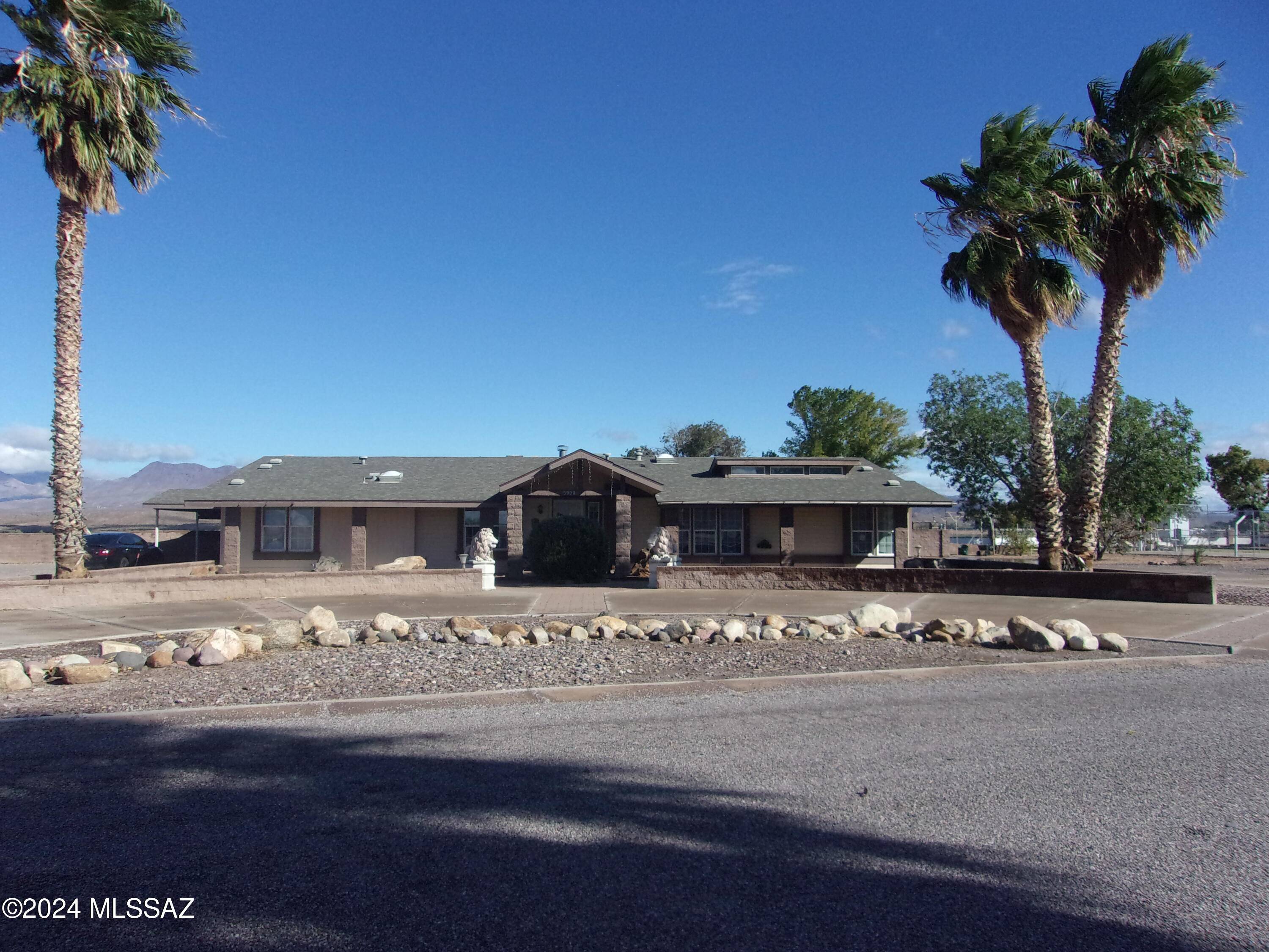 5900 E Hancock Place, Safford, AZ 85546
