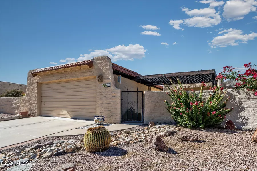 166 S Camino Holgado, Green Valley, AZ 85614