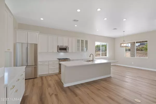 Oracle, AZ 85623,67620 E Lauren Place