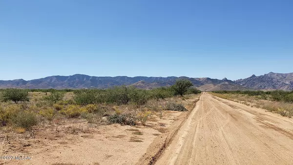 Pearce, AZ 85625,2 Lots E Highland Road #3 & 4