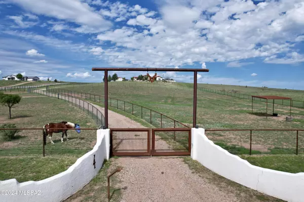 Sonoita, AZ 85637,4 Mustang Trail