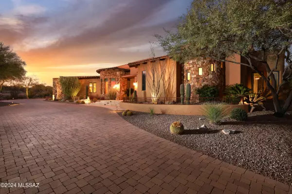 Oro Valley, AZ 85755,14133 N Hohokam Village Place