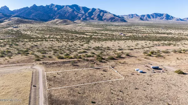 Pearce, AZ 85625,1.07 Acres W Knox Street #10