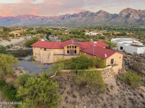 811 W Peak Vista Place, Oro Valley, AZ 85737