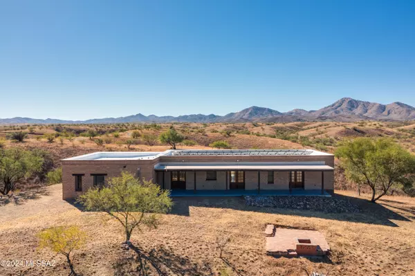 Arivaca, AZ 85601,15920 W Penny Lane