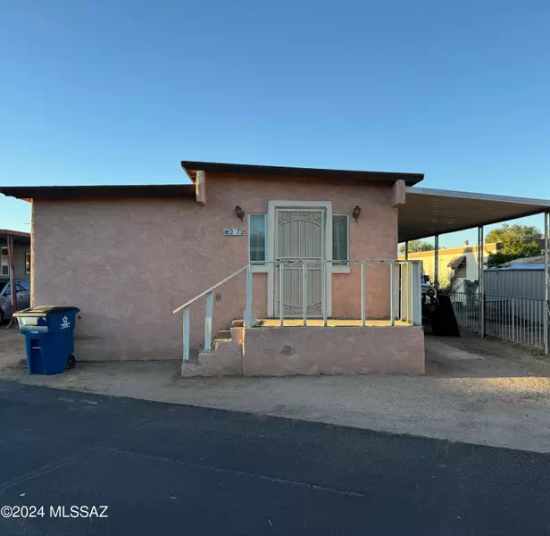 3915 N Campbell Avenue #SPC-272, Tucson, AZ 85719