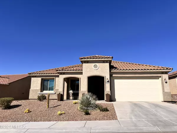 7010 W Cliff Spring Trail, Marana, AZ 85658