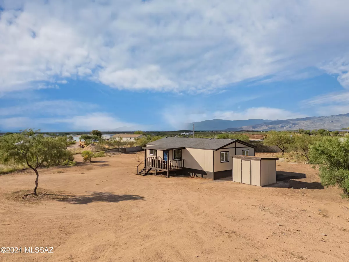 Vail, AZ 85641,13797 E Ocotillo Bloom Drive