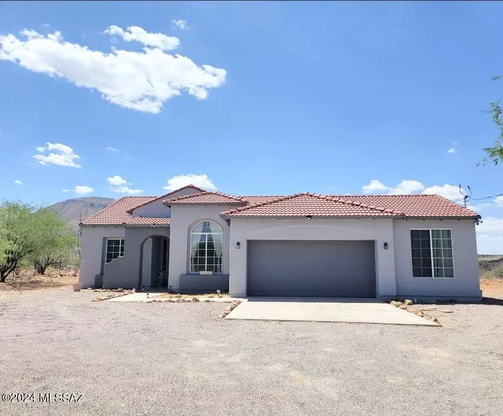 195 Vereda Patria, Rio Rico, AZ 85648