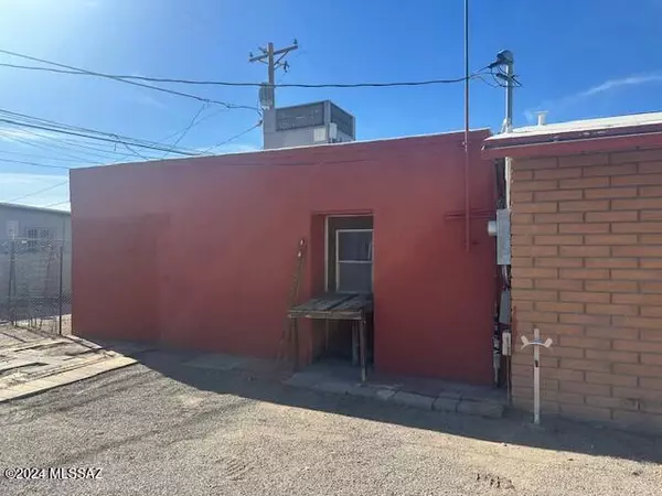 Tucson, AZ 85713,147 W 30Th Street