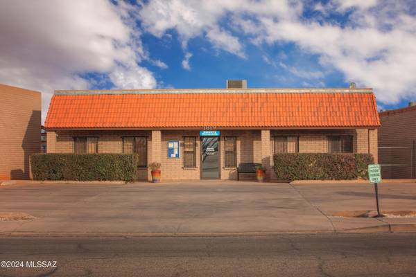 1819 Paseo San Luis, Sierra Vista, AZ 85635