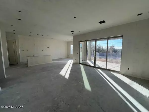 Marana, AZ 85658,14455 N Twin Saguaro Drive