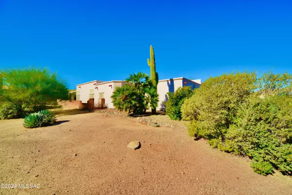 1792 N Rio Mayo, Green Valley, AZ 85614