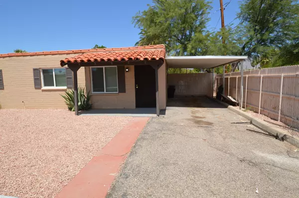 2615 E Fort Lowell Road, Tucson, AZ 85716