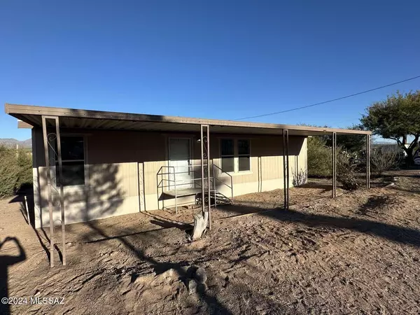 201 N Catalina Avenue, Mammoth, AZ 85618